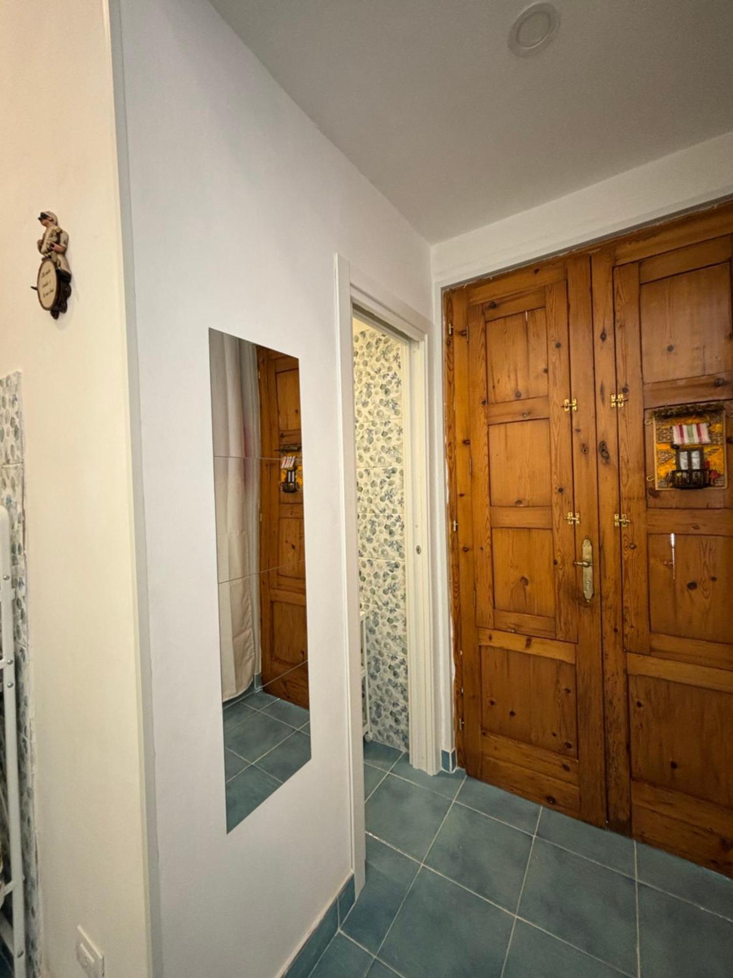 شقة Curniciell Relais نابولي المظهر الخارجي الصورة