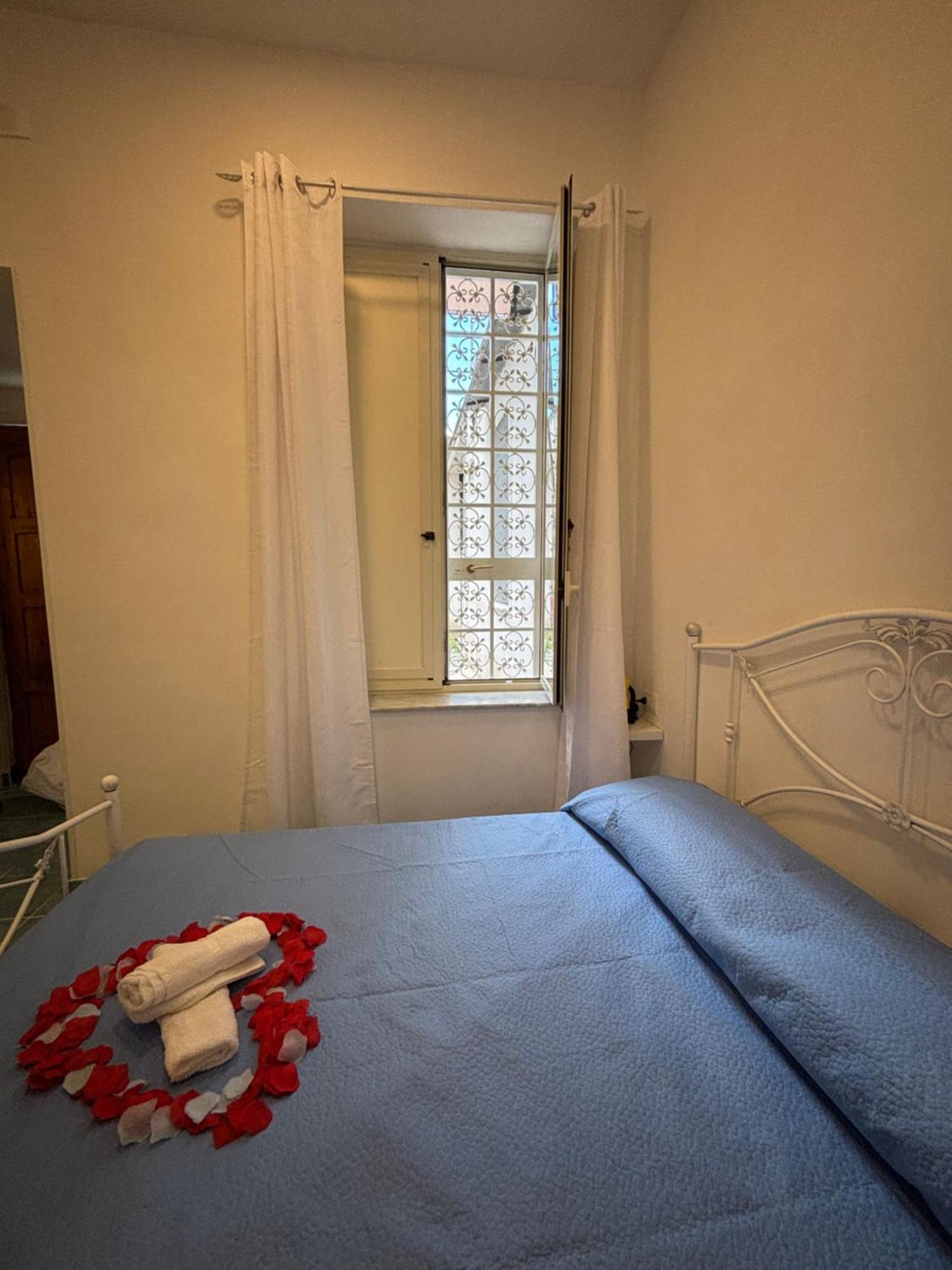 شقة Curniciell Relais نابولي المظهر الخارجي الصورة