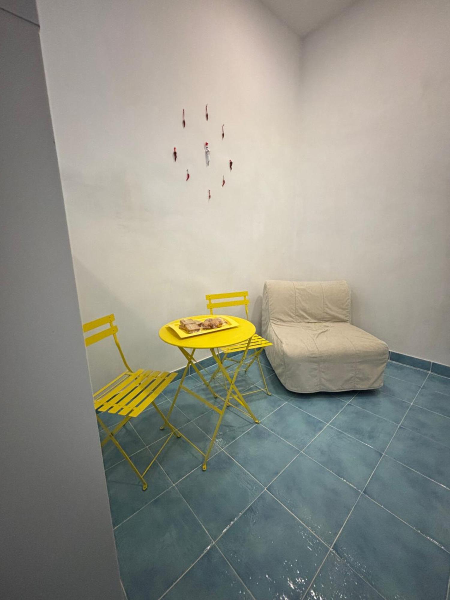 شقة Curniciell Relais نابولي المظهر الخارجي الصورة